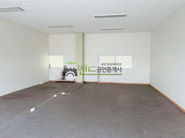 안성시 원곡면 내가천리 공장 월세 안성주기장임대 대지 1000평 보증금 10,000/월세 1,150만원 | 10909 사진 4