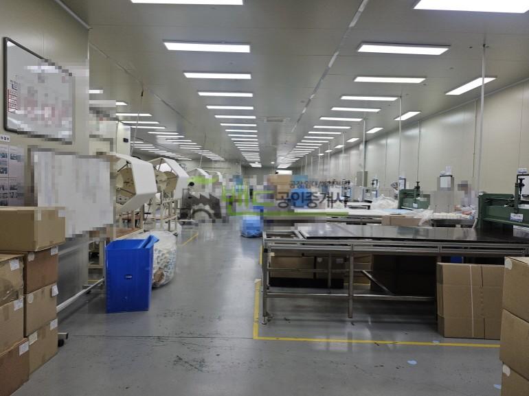화성시 만세구 향남읍 하길리 공장 월세 발안일반산업단지 전력200kw 보증금 15,600/월세 1,560만원 | 10696 사진 5