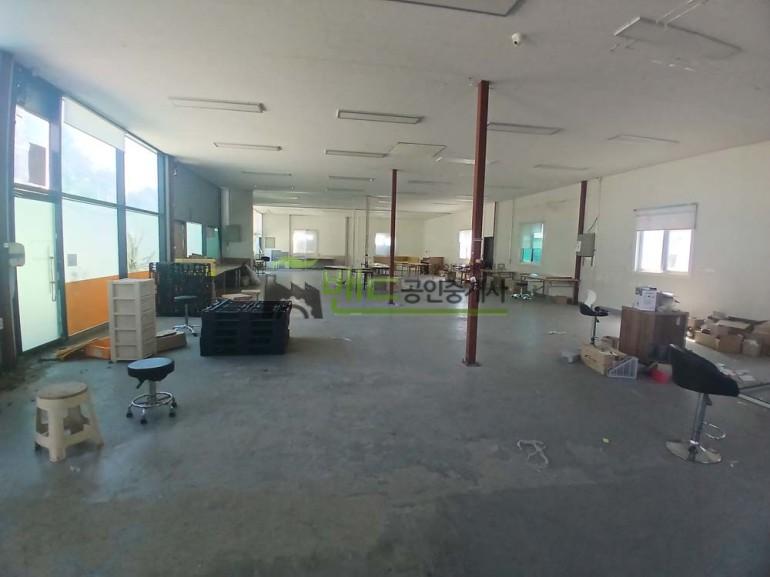 평택시 진위면 견산리 공장+창고 월세 평택진위공장임대 건물94평 보증금 3,000/월세 350만원 | 11167 사진 1