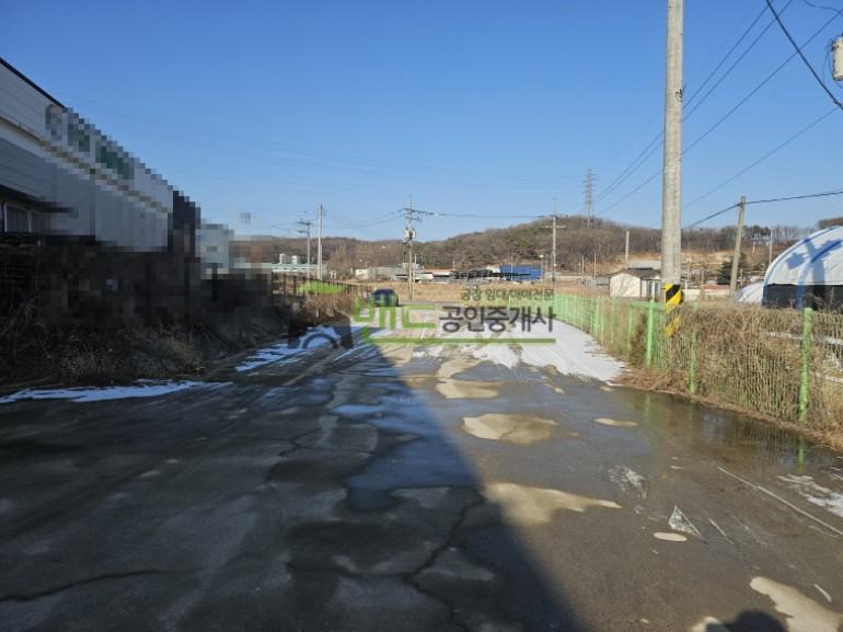 화성시 만세구 향남읍 백토리 공장 월세 향남공장임대 마당넓고 보증금 3,500/월세 350만원 | 10591 사진 3