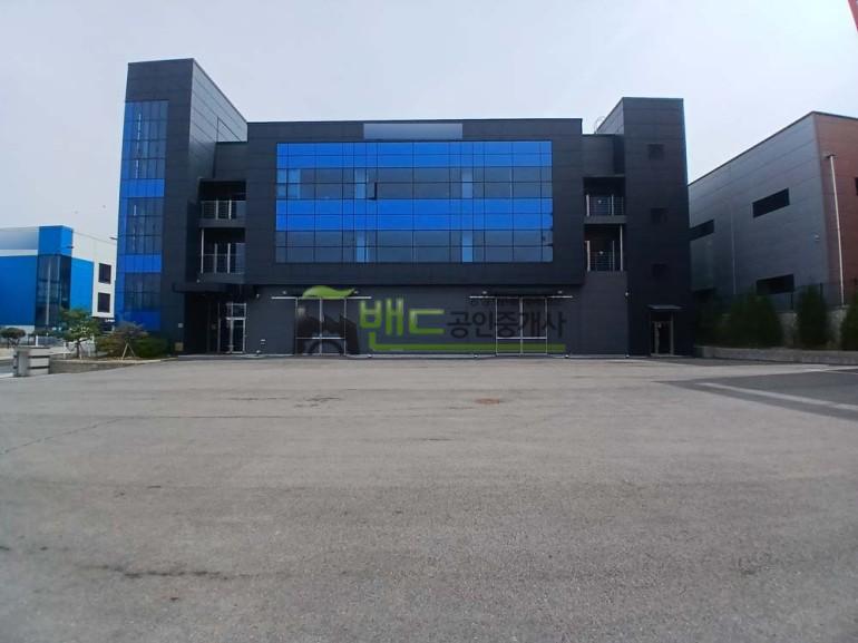 용인시 처인구 이동읍 덕성리 공장 월세 용인공장임대 신축건물 보증금 7,000/월세 700만원 | 10815 사진 9