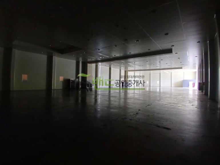 용인시 처인구 이동읍 송전리 창고 월세 용인공장창고임대 창고400평 보증금 15,000/월세 1,200만원 | 11029 사진 2