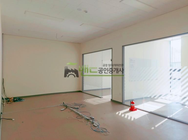 오산시 지곶동 공장 월세 오산공장임대 화학코드 건물 보증금 12,000/월세 1,200만원 | 10472 사진 7